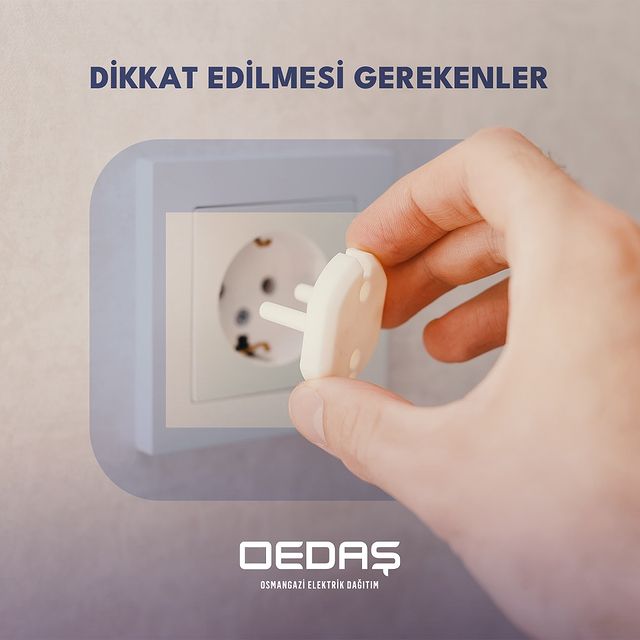 Bebekler İçin Elektrik Prizi Koruyucuları