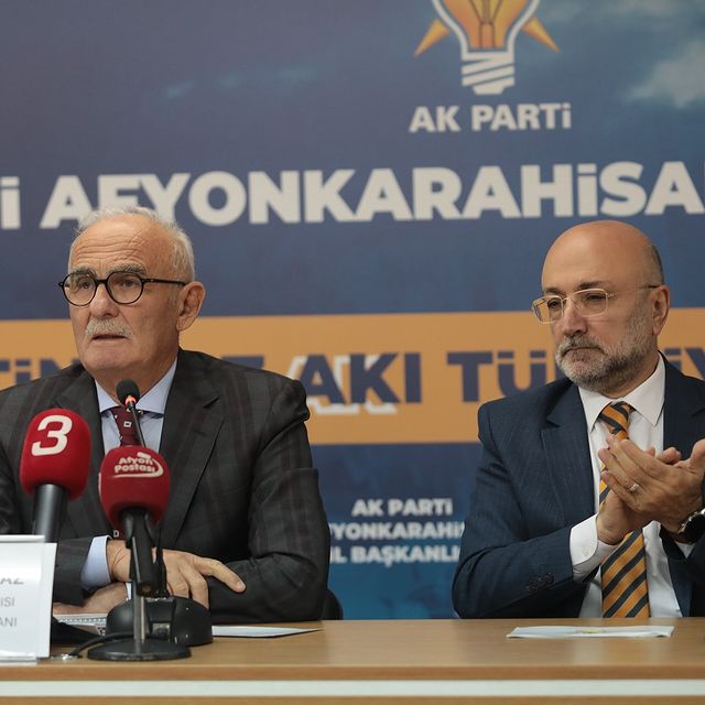 AK Parti Afyonkarahisar Basın Toplantısı